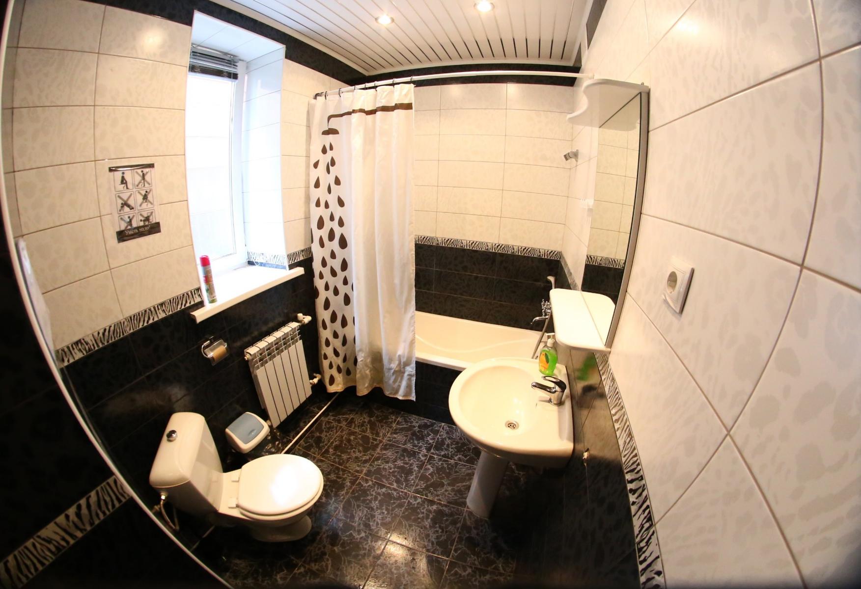 Ванной тверь. Хостел Арбуз Тверь. Room facilities Bathroom facilities.